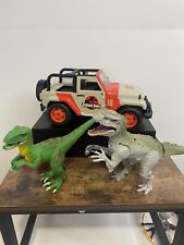 Vehículo de control remoto y dinosaurios Jurassic World Jeep Wrangler (2) segunda mano  Embacar hacia Mexico