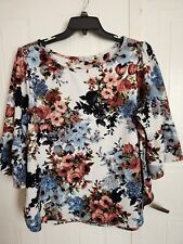 Womens floral top for sale  Willis
