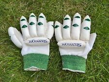 Cricket batting gloves for sale  STUDLEY
