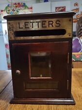 Antiga caixa de correio/carteira inglesa tampo de mesa para um hotel com vidro chanfrado comprar usado  Enviando para Brazil