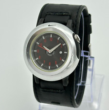 Relógio esportivo analógico unissex Nike Oregon tamanho médio todo em aço/couro preto, WA0028 comprar usado  Enviando para Brazil