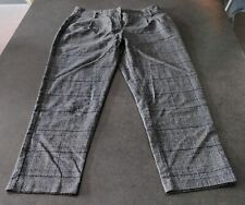 Pantalon raye gris d'occasion  Carvin