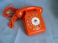 Ancien téléphone orange d'occasion  Les Pieux
