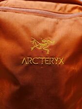  Mochila Arcteryx ótimo estado laranja/amarelo logotipo , usado comprar usado  Enviando para Brazil
