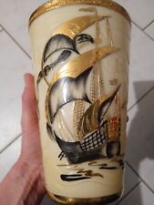 Vase motif bateau d'occasion  Aubergenville