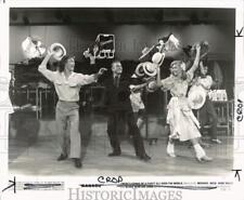 1980 Press Photo Cast realiza uma dança deslumbrante em "Xanadu" - pip33606 comprar usado  Enviando para Brazil