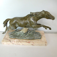Sculpture galloping horse d'occasion  Expédié en Belgium