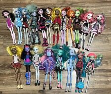 Lote de bonecas Monster High (Leia a descrição) comprar usado  Enviando para Brazil