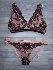 Ensemble lingerie victoria d'occasion  Magny-les-Hameaux