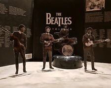 Bonecos dos Beatles acrílico transparente cristalino p&b. Eles parecem incrivelmente reais! comprar usado  Enviando para Brazil