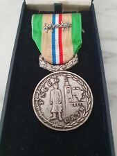 Médailles prisonniers boite d'occasion  Nevers