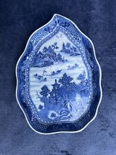 Plato de porcelana chino antiguo azul y blanco con forma de hoja Qing Export, usado segunda mano  Embacar hacia Argentina