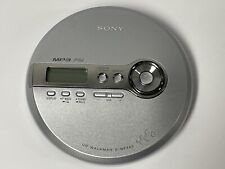 Sony CD Walkman MP3 FM D-NF340 Disco portátil para piezas solo se enciende sin sonido segunda mano  Embacar hacia Argentina