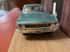 Carros modelo 1964 Ford Galaxie 500 XL escala 1/25 comprar usado  Enviando para Brazil