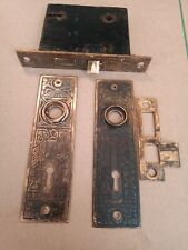 Antiguo Victorian Eastlake Puerta Hardware Cerraduras Placas Golpeador #2 segunda mano  Embacar hacia Argentina