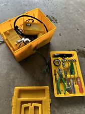 Kit de herramientas para vehículo de carretera | Luz de emergencia de 12 V y mini compresor de aire segunda mano  Embacar hacia Mexico