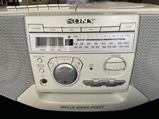 Boombox reprodutor de cassete rádio CD Sony CFD-V35. Mega baixo testado tudo funciona., usado comprar usado  Enviando para Brazil