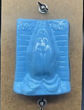 Molde de Velas de Colección "Oración del Señor" Manos de Oración y Biblia Plástico 3D 5.5"" H segunda mano  Embacar hacia Argentina
