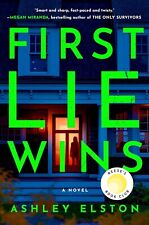 First Lie Wins: A Novel de Ashley Elston (SIN PAPEL) segunda mano  Embacar hacia Argentina