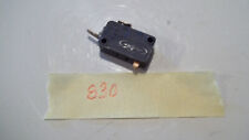Wb24x830 micro switch d'occasion  Expédié en Belgium