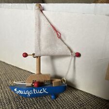 Adorno navideño vintage de velero de madera en miniatura de Kurt Adler. Saugatuck segunda mano  Embacar hacia Argentina