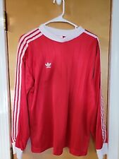 Camiseta deportiva de fútbol vintage de Adidas para hombre mediana a rayas rojas trébol Y2K segunda mano  Embacar hacia Mexico