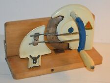 Antique bread cutter d'occasion  Expédié en Belgium