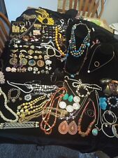 Vintage jewelry lot for sale  Romulus