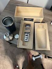 Coqueteleira YETI 20 oz Rambler - Azul marinho - Aço inoxidável comprar usado  Enviando para Brazil