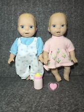 Lote de 2 bonecas interativas recém-nascidas Luvabella 14" -Vestidas - Com garrafa e chupeta  comprar usado  Enviando para Brazil