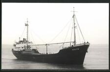 Fotografia statku towarowego Delta nad spokojnym morzem  na sprzedaż  Wysyłka do Poland