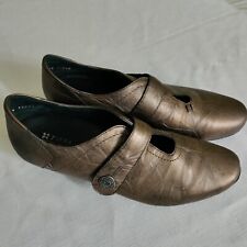 Ziera shoes bronze for sale  Minnetonka