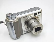 Cámara digital Fujifilm Finepix serie E E550 6,3 MP - plateada funciona segunda mano  Embacar hacia Argentina