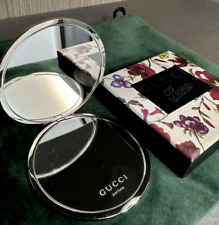 Espejo compacto Gucci PERFUMES con caja flores plateadas en relieve flora Gucci segunda mano  Embacar hacia Mexico