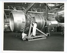Zdjęcie produkcji kapsuł Lockheed TriStar w fabryce szortów Belfast 1970, używany na sprzedaż  Wysyłka do Poland