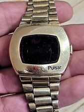 Relógio de computador Pulsar P2 digital LED tempo James Bond 1973 folheado a ouro 14K comprar usado  Enviando para Brazil