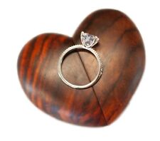 Palisandrowe pudełko na pierścionki zaręczynowe w kształcie serca na sprzedaż  PL
