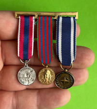 Barrette médailles miniatures d'occasion  Antony