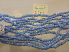 lot 600 perle ancienne en verre  bleu pastel forme  torsade 5.5 x 4 mm comprar usado  Enviando para Brazil