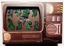 Pin de esmalte Fallout Glow in the Dark conjunto de 9 (Numskull, 2018) RARO HTF Pip-Boy comprar usado  Enviando para Brazil