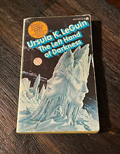 Usado, A Mão Esquerda das Trevas por Ursula K. LeGuin Vintage Livro de Ficção Científica 1974 comprar usado  Enviando para Brazil