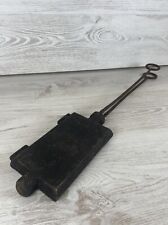 Antique cast waffle d'occasion  Expédié en Belgium