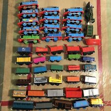 Lote de 46 motores de tren Thomas the Train Trackmaster mezclados a batería probados segunda mano  Embacar hacia Argentina