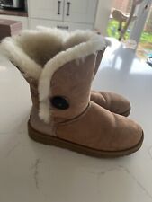 Ugg bailey button for sale  KETTERING