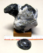Minerali corindone cabochon usato  Novara