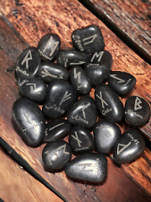 Pietre runiche scopri usato  Spedire a Italy
