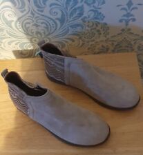 Toms suede youth for sale  STOKE-ON-TRENT