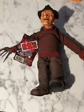 Pesadilla en Elm Street - Muñeca Freddy Krueger Mezco Cinema of Fear segunda mano  Embacar hacia Argentina