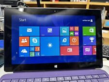 Microsoft Surface RT 32 GB, Wi-Fi, 10,6 pulgadas - Win 8,1 titanio oscuro con teclado segunda mano  Embacar hacia Argentina