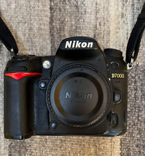 Cámara digital Nikon D7000 16,2 MP SLR cuerpo y accesorios - obturador 18.000 segunda mano  Embacar hacia Argentina